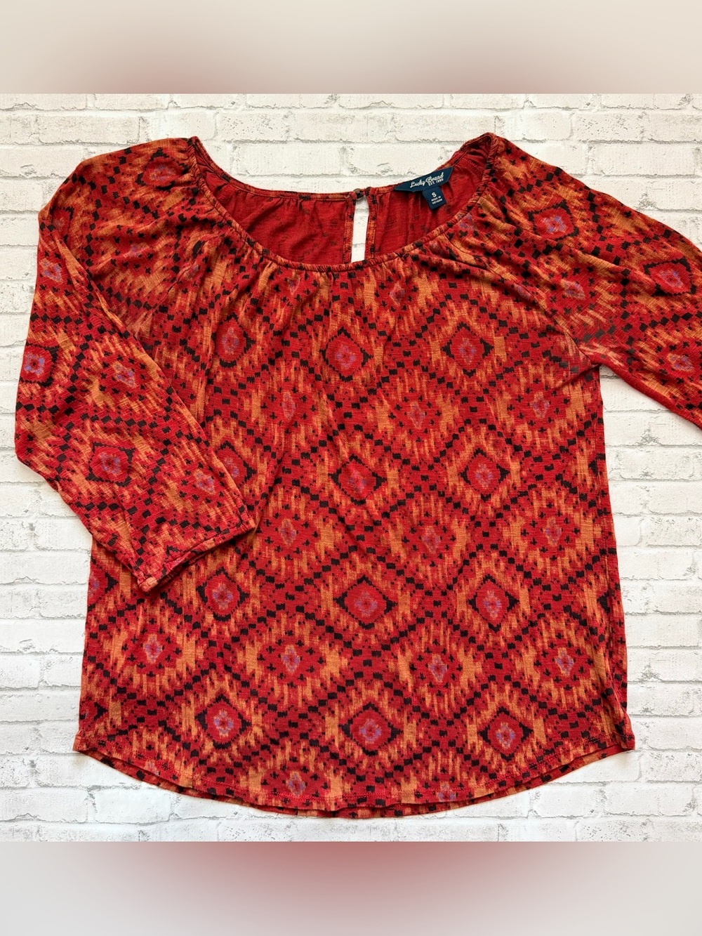 Lucky Brand Red & Orange Geometric Scoop Neck Blouse